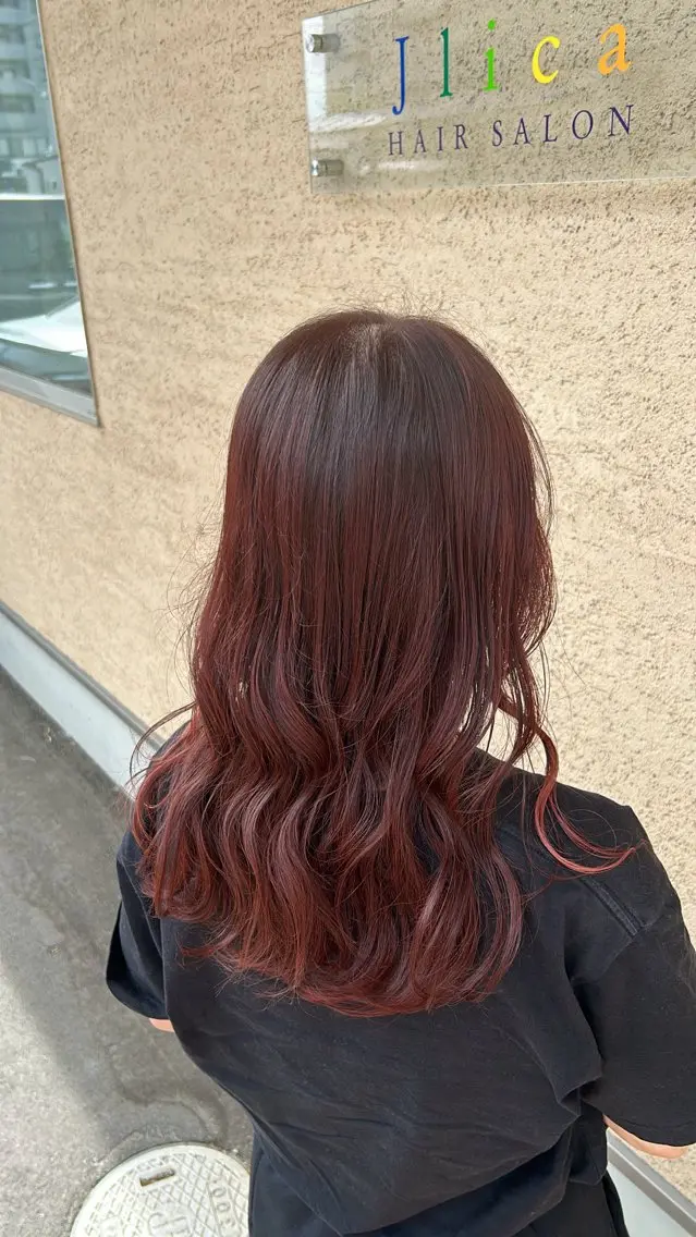 ロング 国府田 裕のヘアスタイル