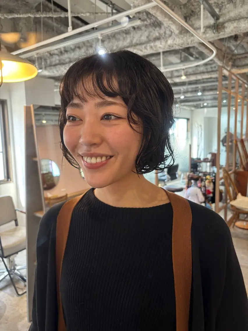 ショート カラー パーマ カット パーマ トリートメント Hayashi Shioriのヘアスタイル