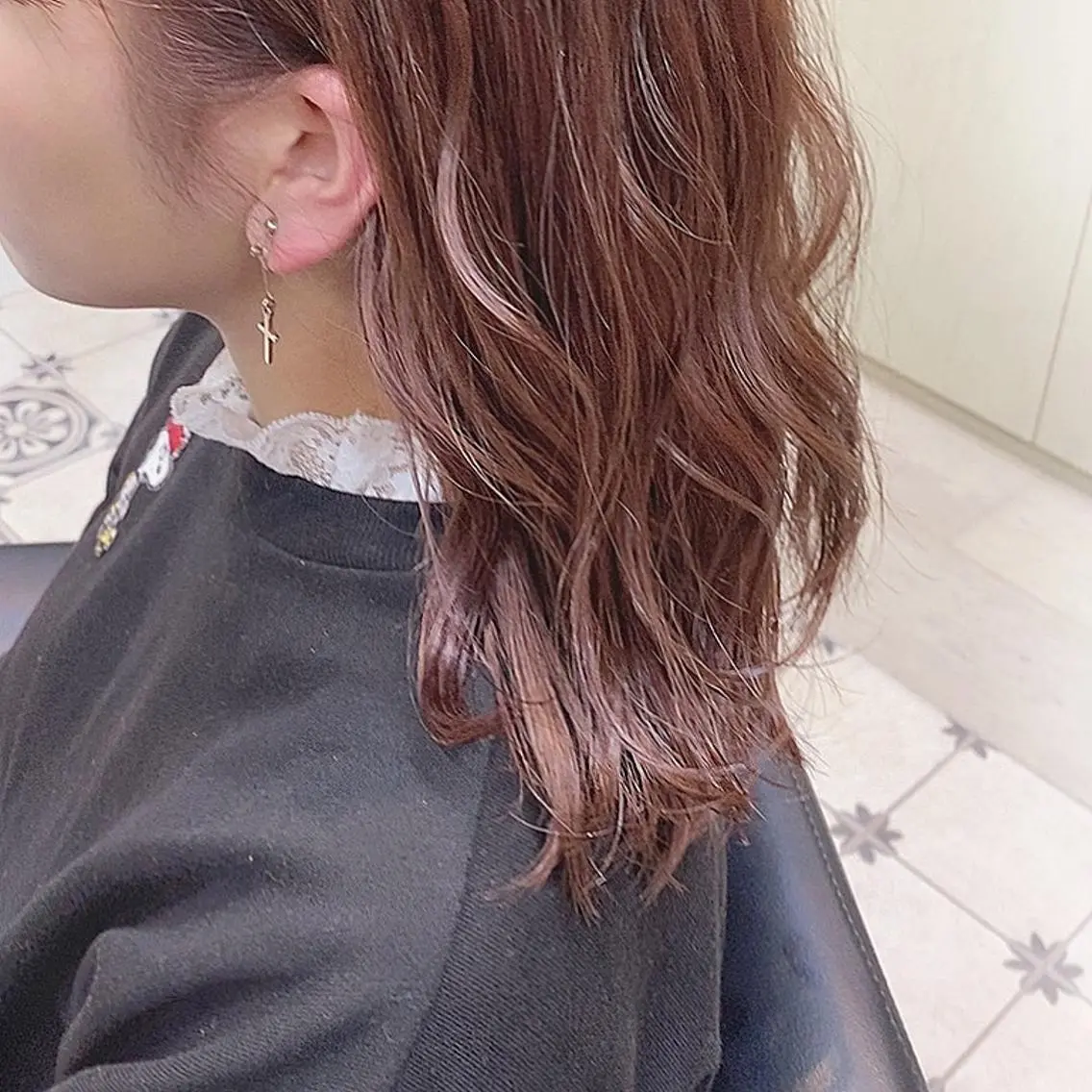 セミロング カラー ベージュカラー ピンクカラー ピンクベージュ ボブ 外ハネヘア カット ヘアカラー トリートメント 韓国ヘア☁️ mitsukiのヘアスタイル