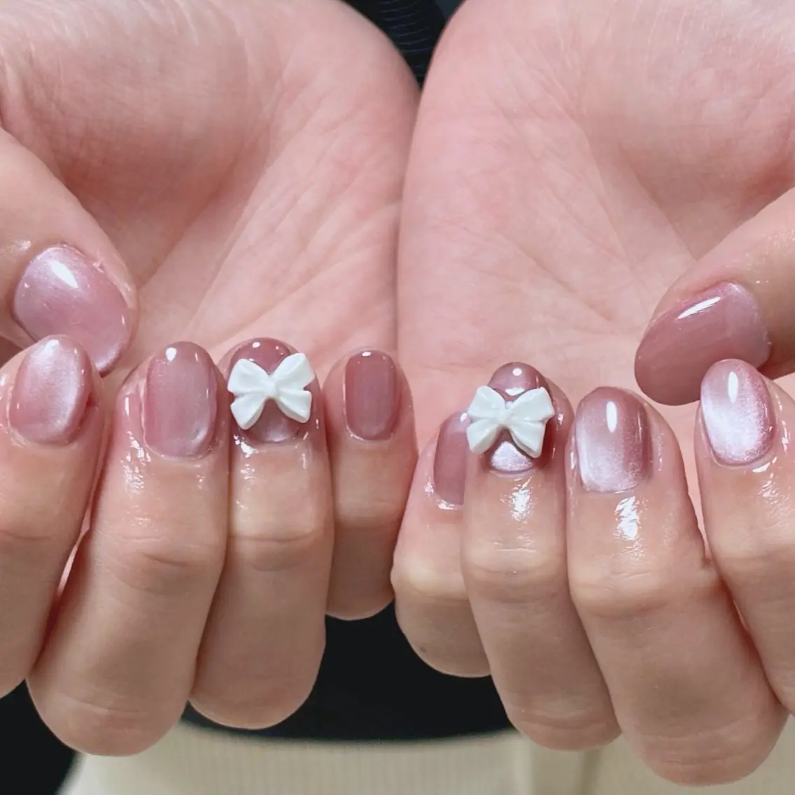 ネイル マグネットネイル ニュアンスネイル ワンホンネイル IYOUNAIL- Piggyのネイルデザイン