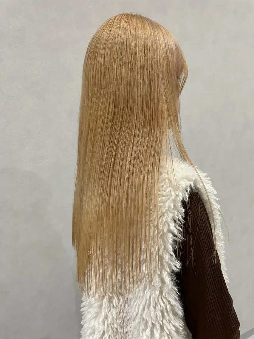 ケアブリーチ＋カラー＋トリートメントの写真