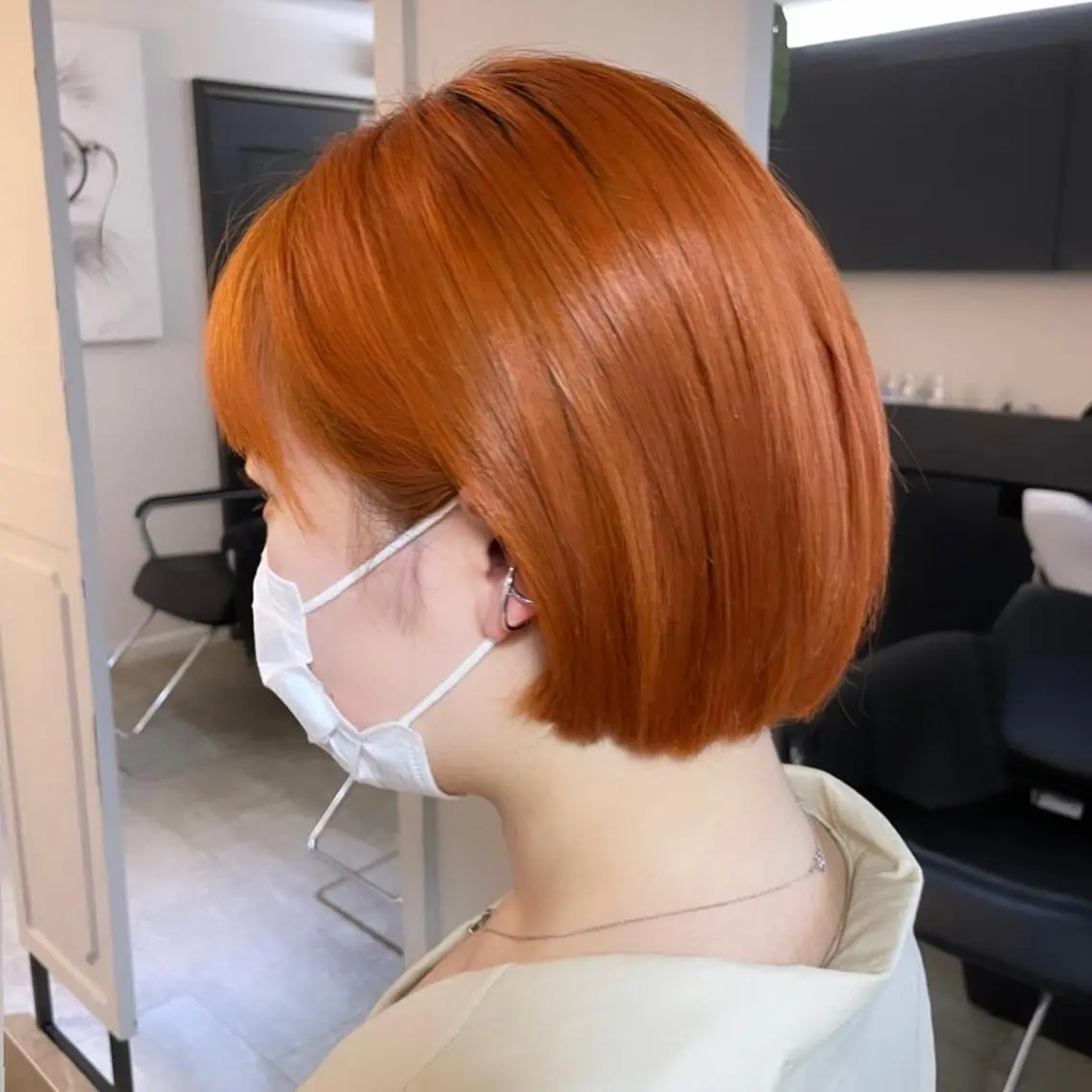 ショート カラー ブリーチ 濱本 新奈 / 髪質改善のヘアスタイル