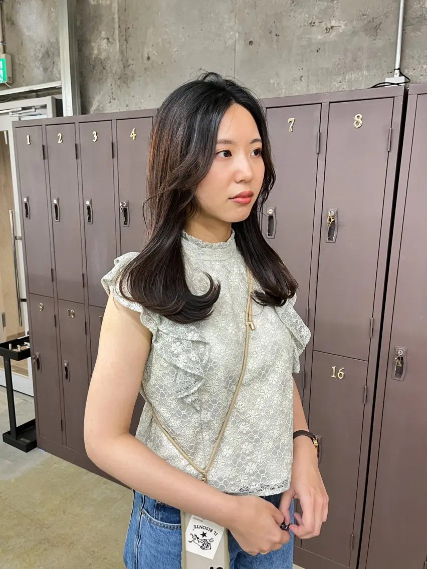 セミロング カット トリートメント 中江 友哉のヘアスタイル