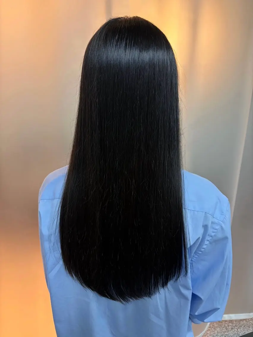 セミロング カラー 黒髪 透明感カラー ヘアカラー yui / 伏見 / 透明感カラーのヘアスタイル