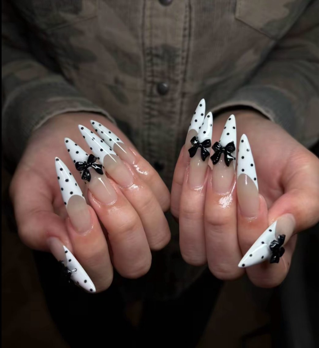 ネイル ハンドネイル NiJi Nailsのネイルデザイン