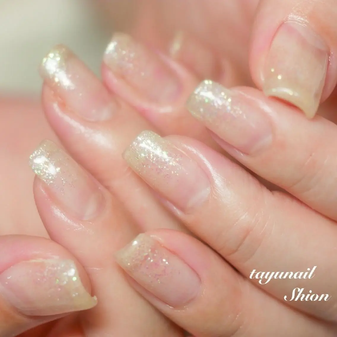 ネイル ブルー クリアネイル ジェルネイル グラデーション キラキラネイル ネイルサロン 【たゆnail】のネイルデザイン