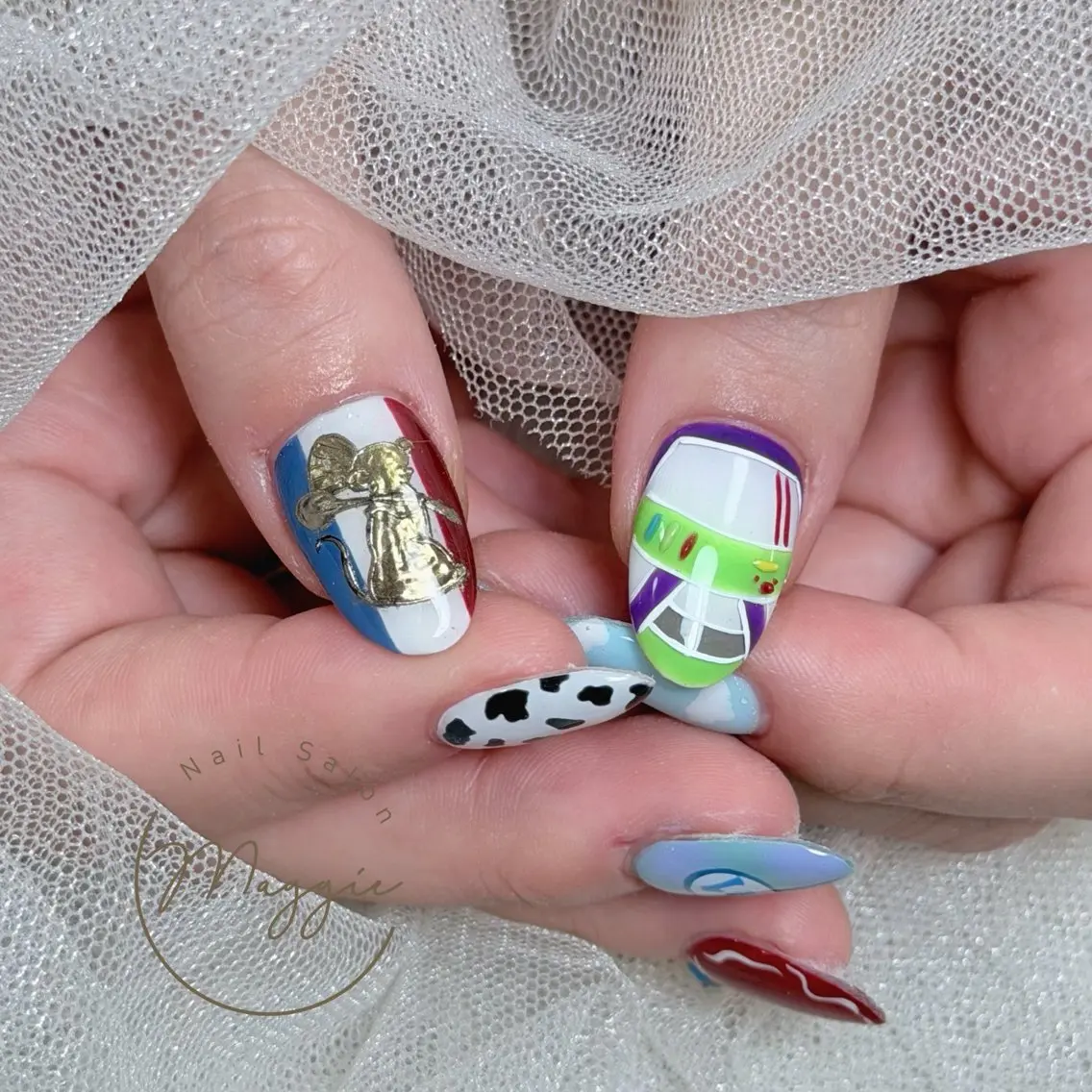 ネイル Maggie Nail🦩のネイルデザイン