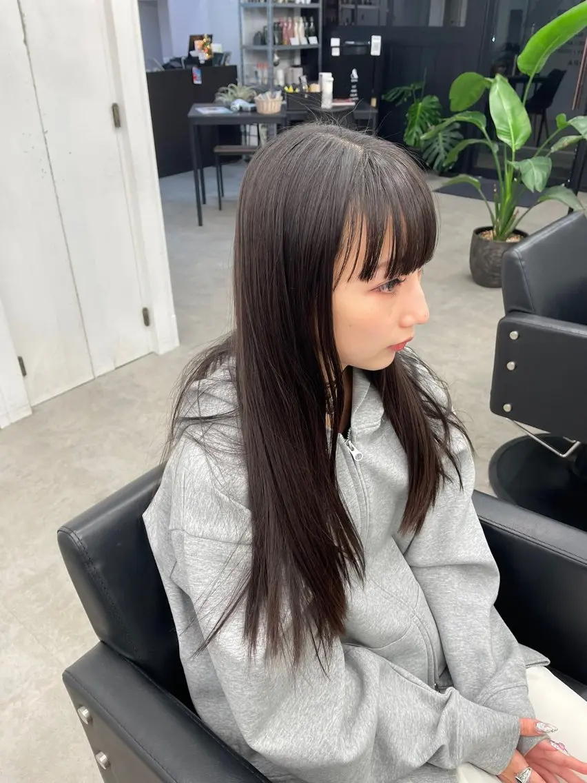 セミロング カラー 黒髪 ブリーチ カット ヘアカラー 川上拓真 ✂︎学芸大学のヘアスタイル