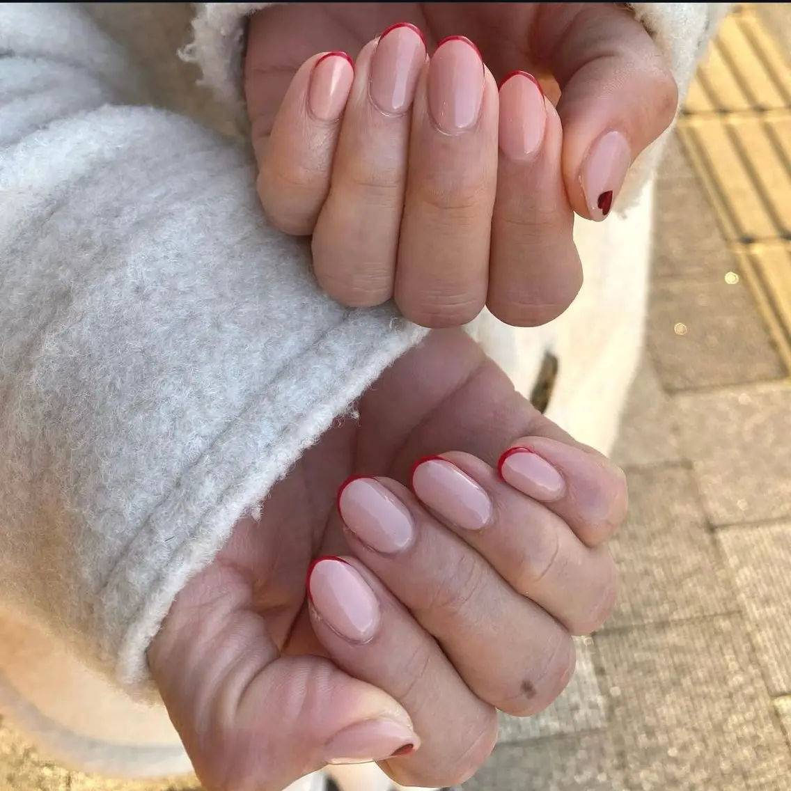 ネイル フレンチネイル 赤色 村田 菜々香のネイルデザイン