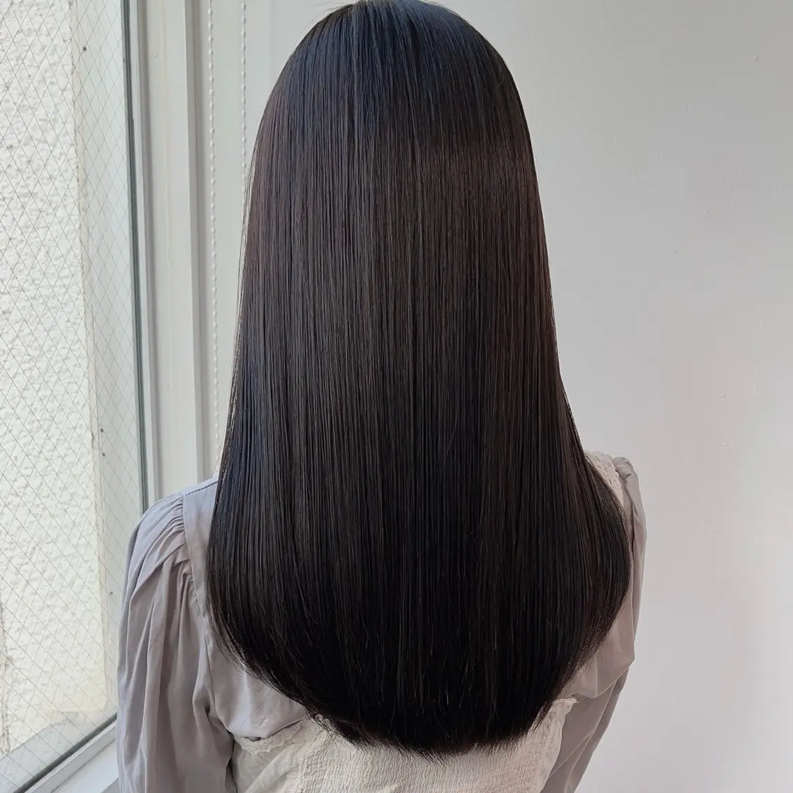 ロング カラー カット ヘアカラー トリートメント 𓏸レイヤー髪質改善 透けカラーカノン🫧のヘアスタイル