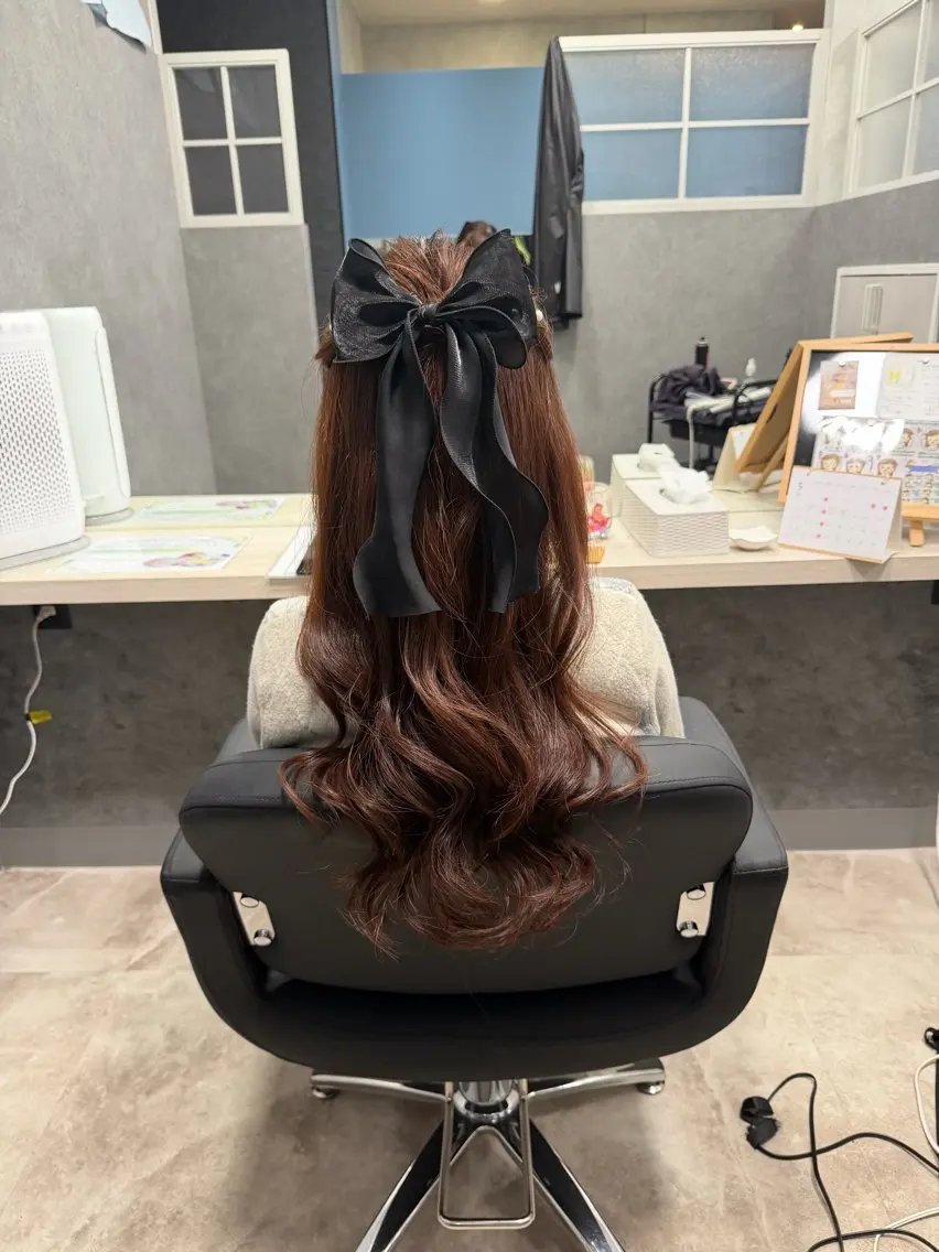ロング ヘアアレンジ ハーフアップ ヨシンモリ ヘアセット 加藤 あおいのヘアスタイル