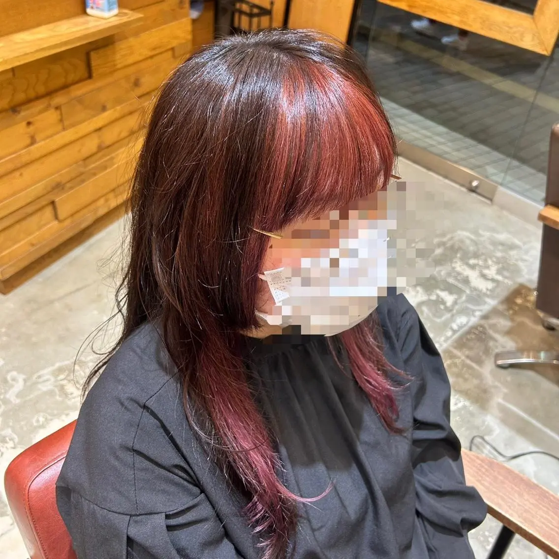 ミディアム カラー カット ヘアカラー トリートメント 若狭 彩花のヘアスタイル