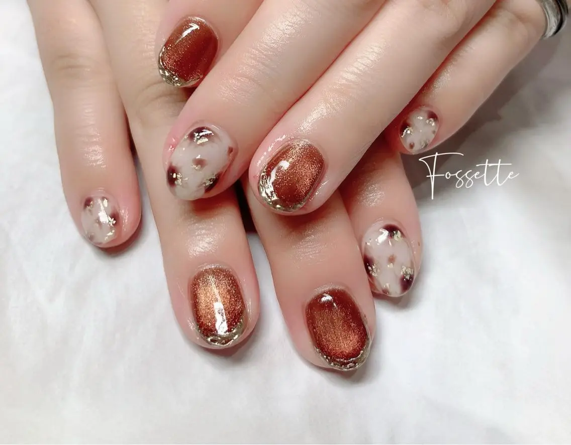 ネイル べっ甲ネイル ブラウン マグネットネイル ミラーネイル ハンドネイル nailsalon Fossetteのネイルデザイン