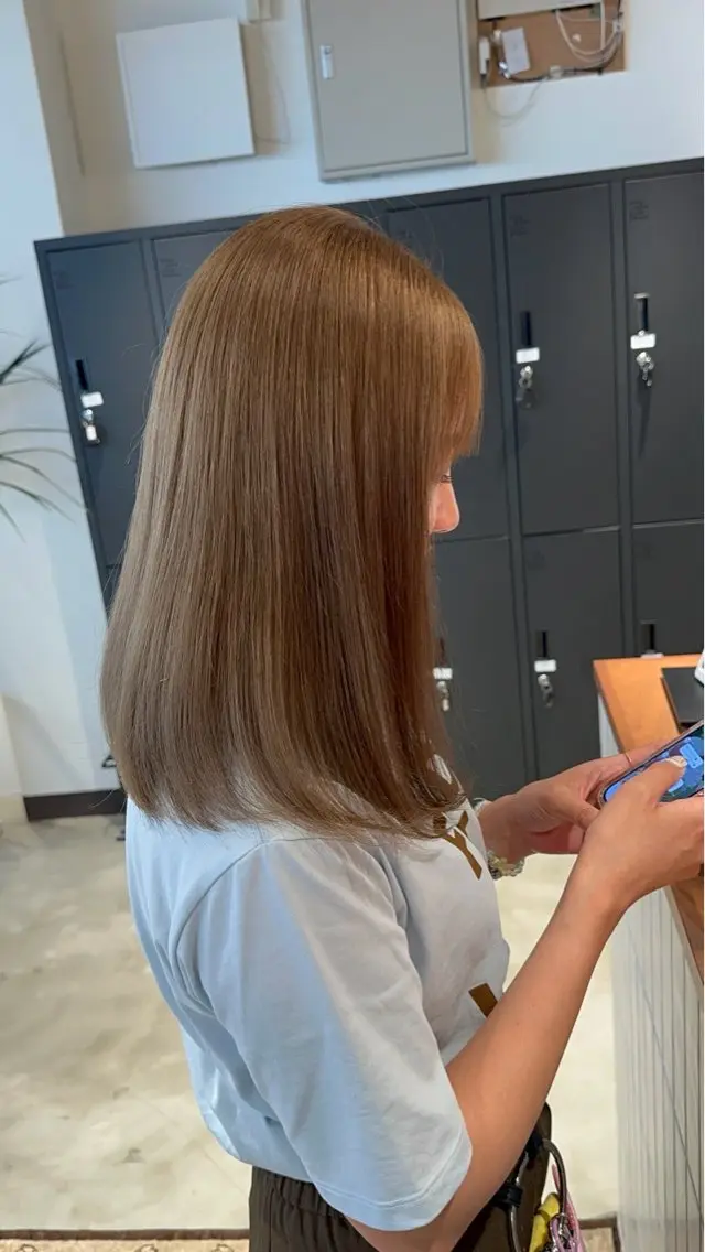 セミロング カラー ヘアカラー トリートメント Delight 松田響輝のヘアスタイル