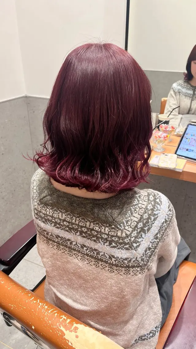 ミディアム カラー ヘアカラー 大人girly🛋️ 🤍yukakoのヘアスタイル