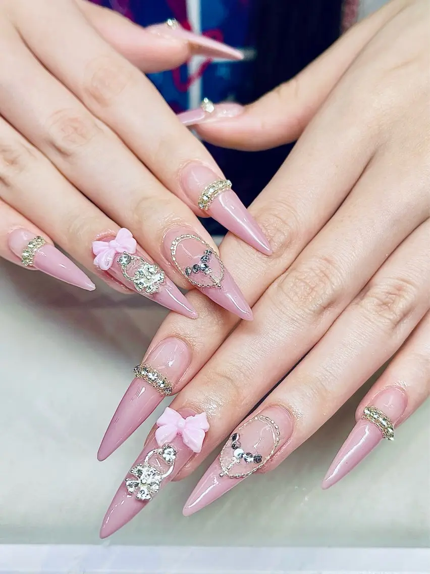 ネイル RUBY NAIL SALONのネイルデザイン