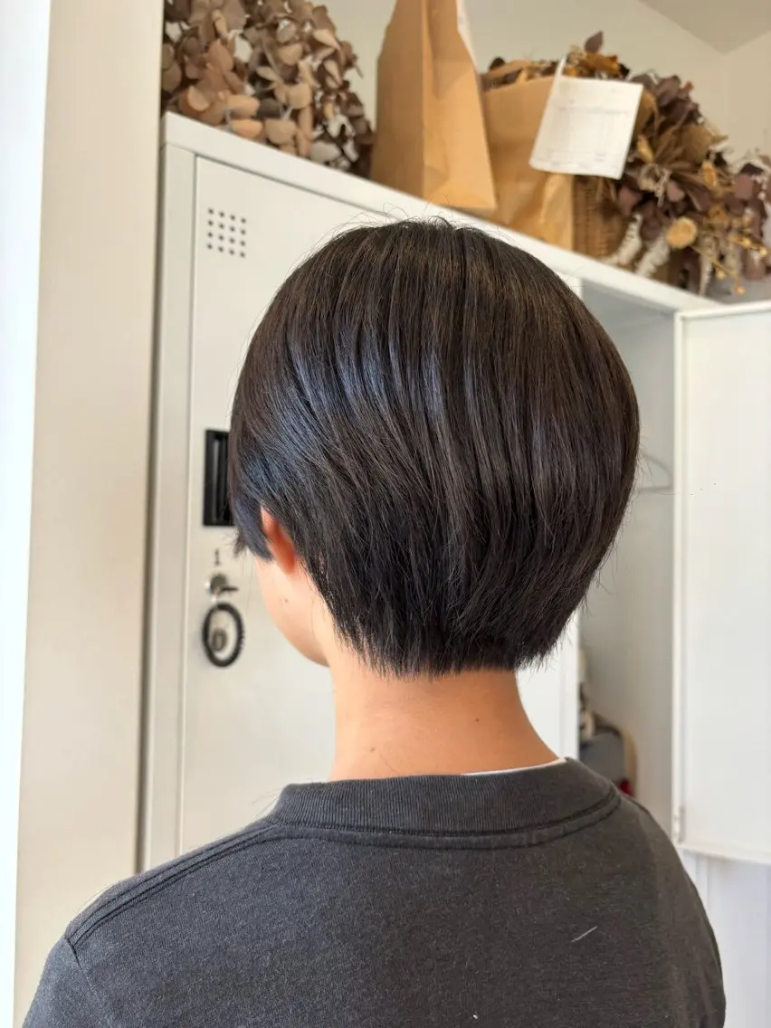 ショート レイヤーカット🥀/ 大曽根🤍yuukaのヘアスタイル