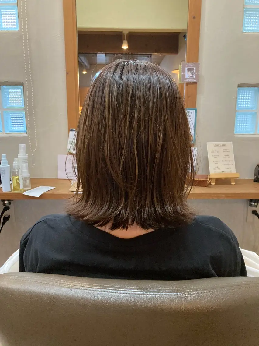 ミディアム ボブ レイヤーカット いけだ さやかのヘアスタイル