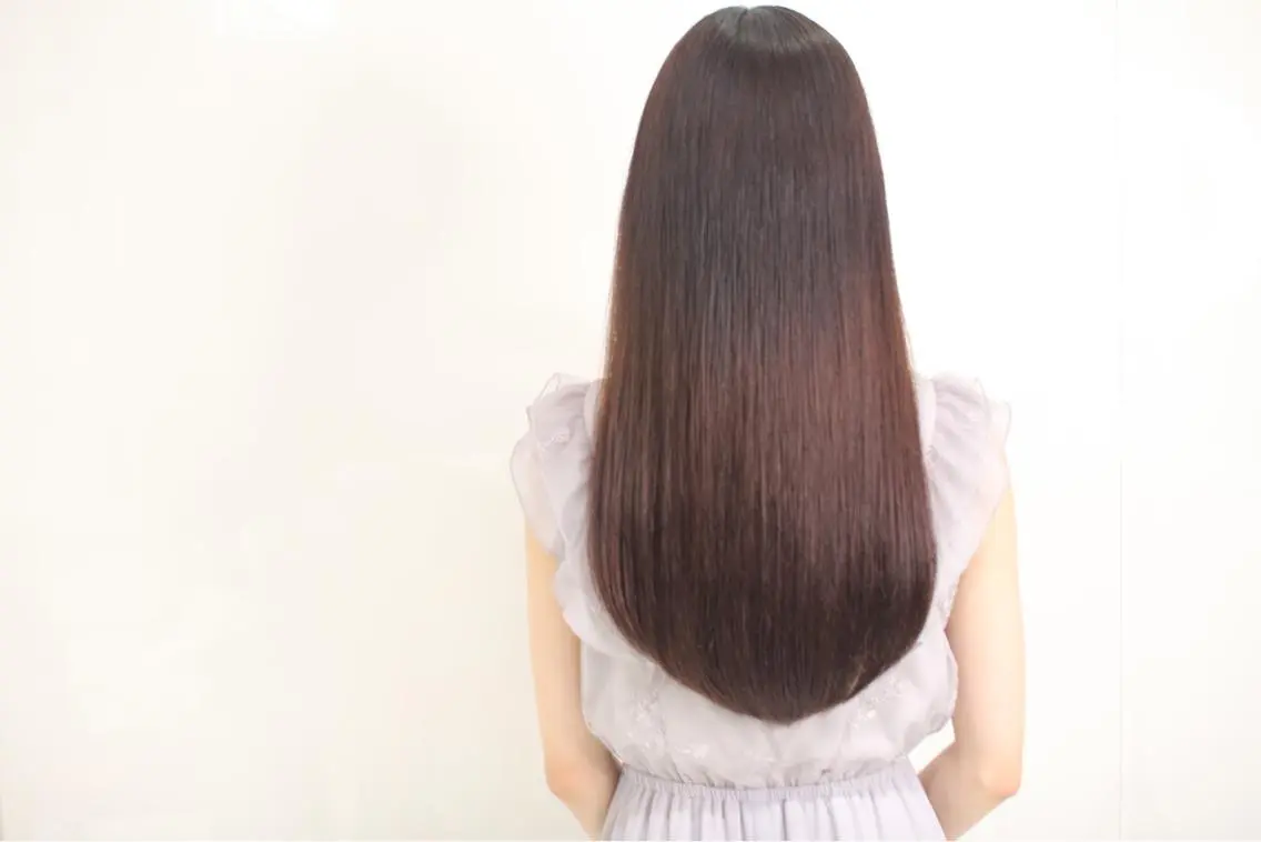 ロング ロング onishi yoshinaoのヘアスタイル