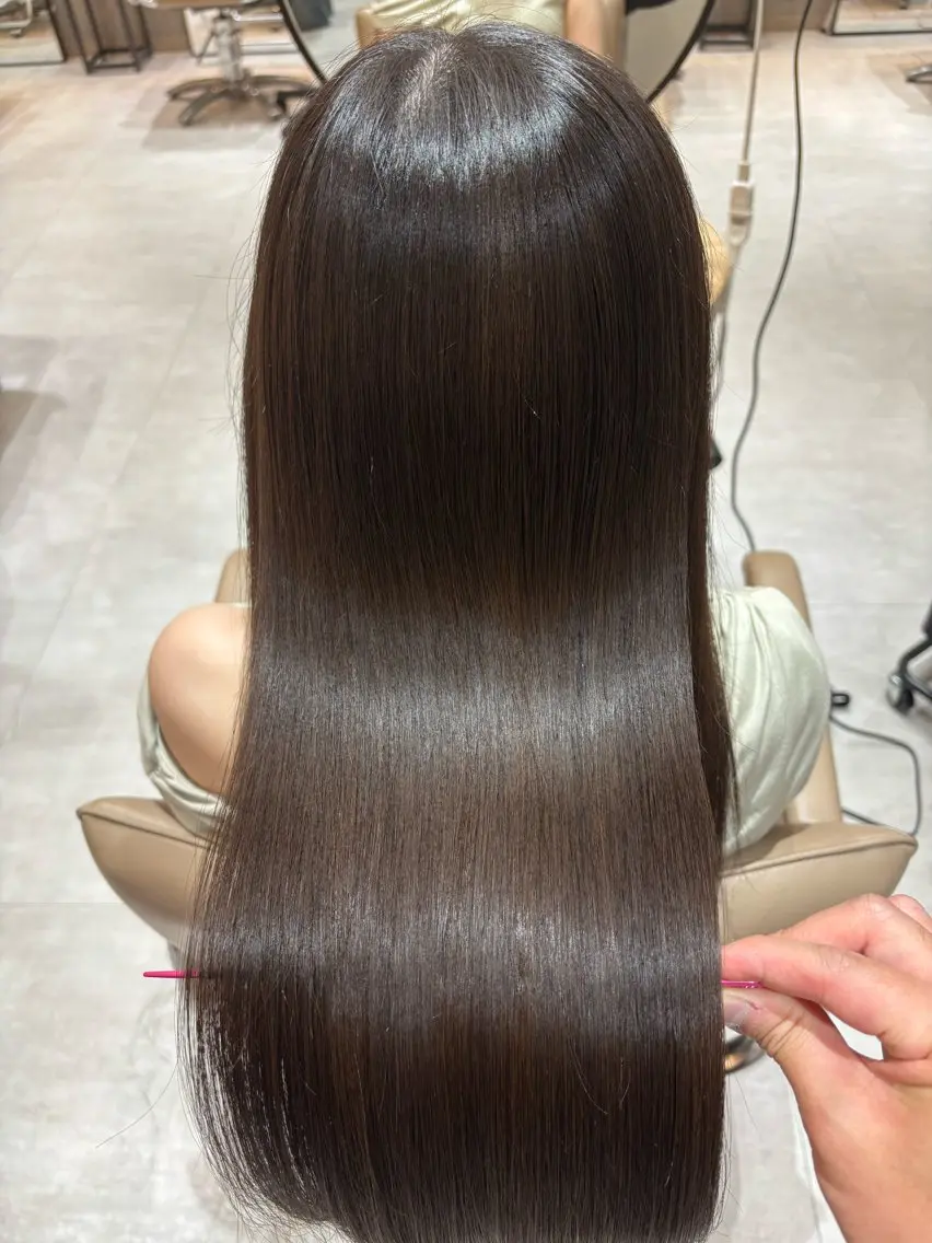 ロング カラー ブリーチ 透明感カラー ブリーチなしカラー 髪質改善 ヘアカラー トリートメント 京都駅/透明感カラー /髪質改善/岩崎拓郎のヘアスタイル
