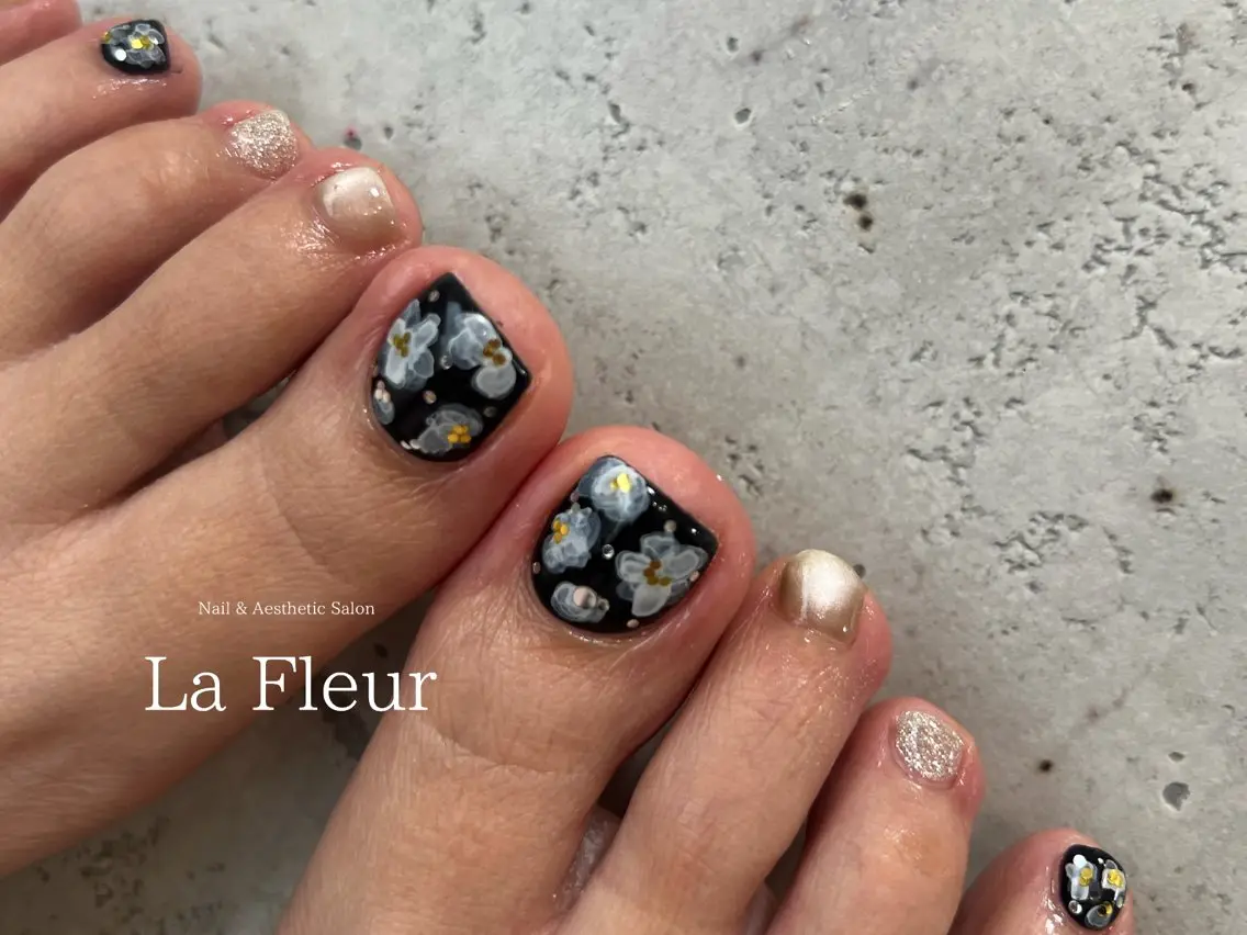 ネイル H. Sayuriのネイルデザイン