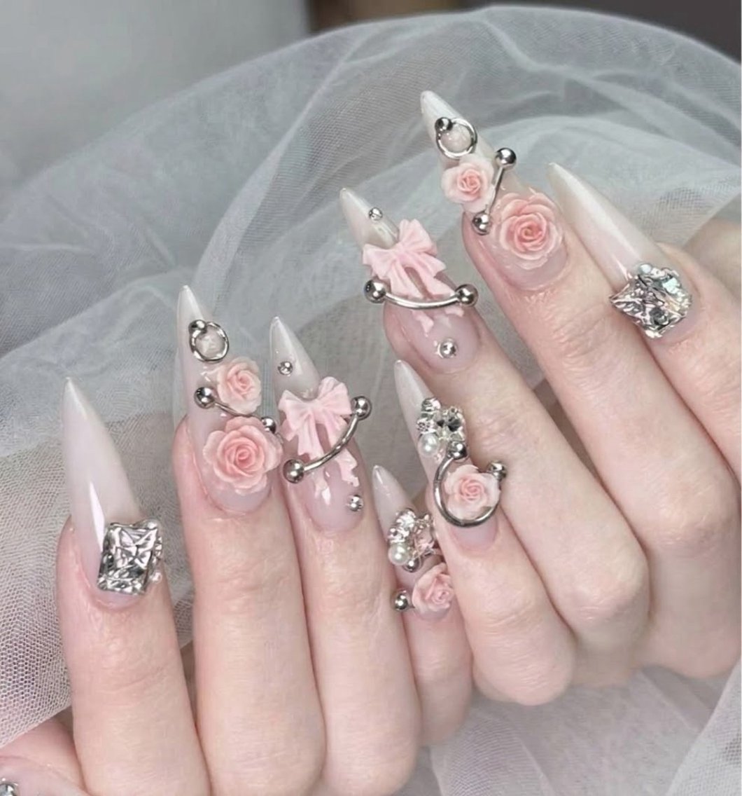 ロング 韓国風ヘア ロング ハンドネイル ハンドケア CHIBI NAIL SALON 船橋のネイルデザイン