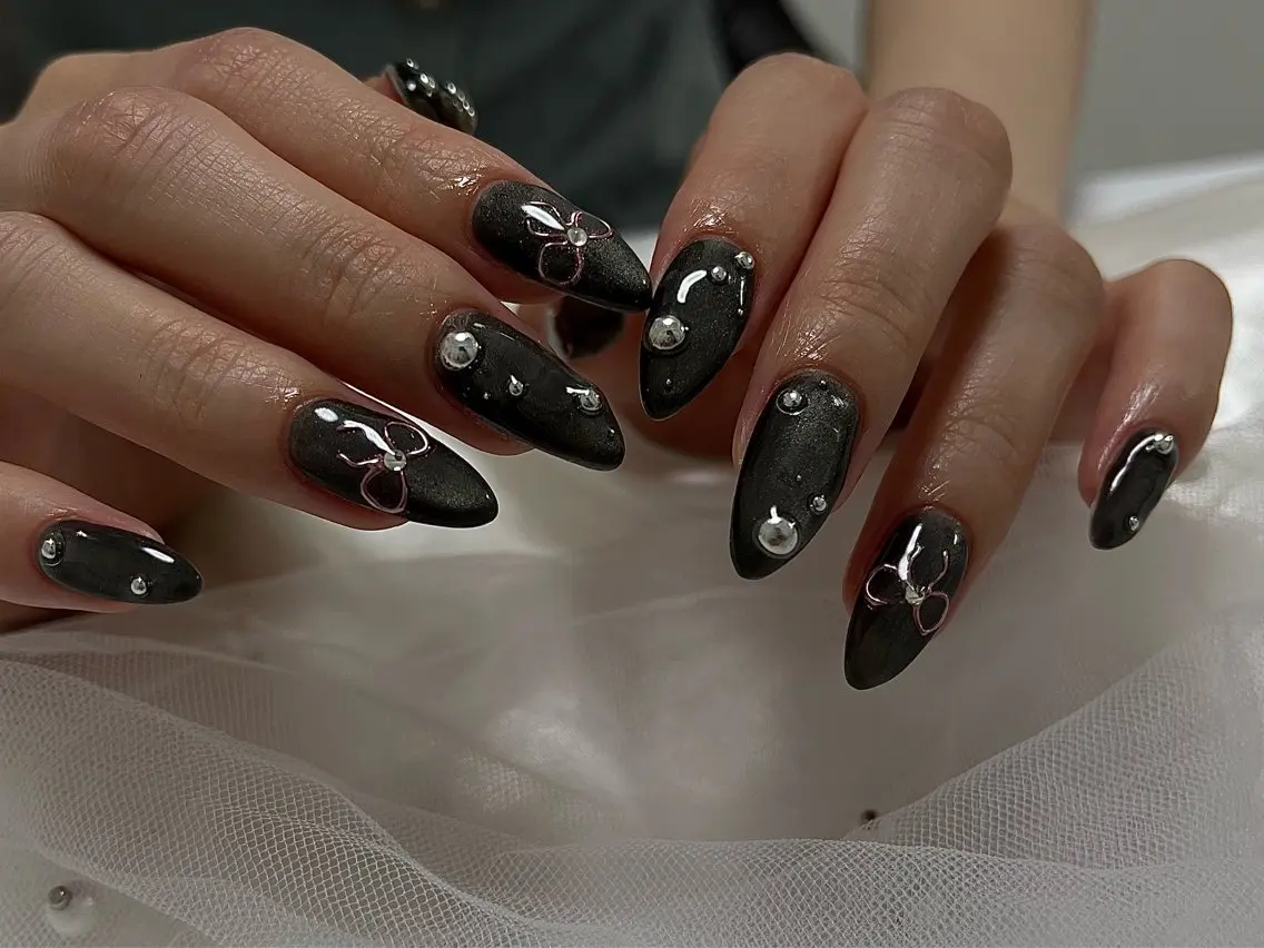 ネイル ハンドネイル フットネイル Nailsalon Fave/Rinaのネイルデザイン