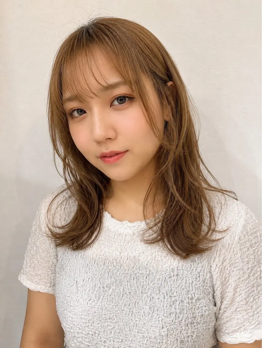 セミロング 町田 未希のヘアスタイル