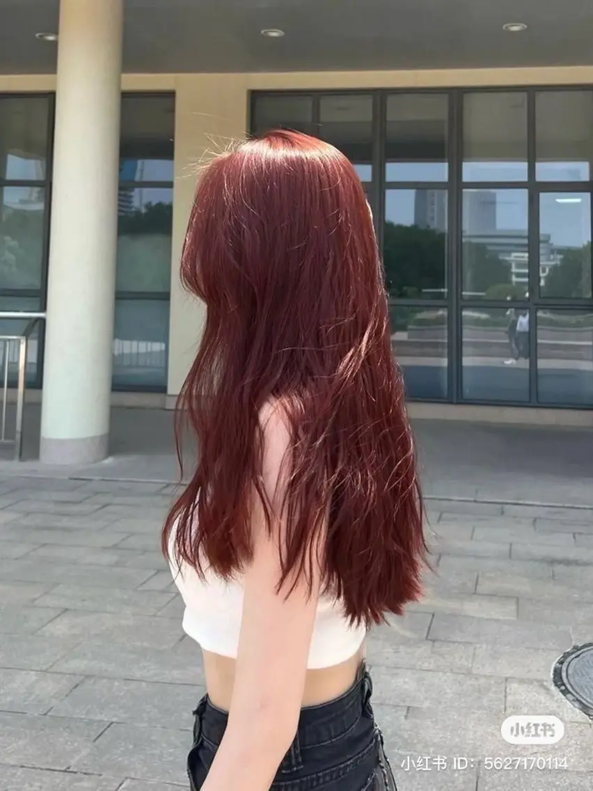 ロング カラー 透明感カラー レッドカラー ヘアカラー NENE/艶カラー ×韓国アイドルのヘアスタイル