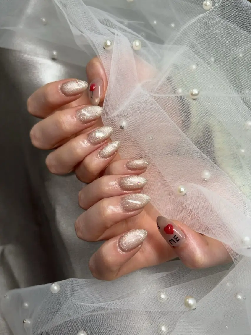 ネイル アートネイル クリアネイル マグネットネイル ぷっくりネイル ハンドネイル Mermaid Nail♡Akariのネイルデザイン