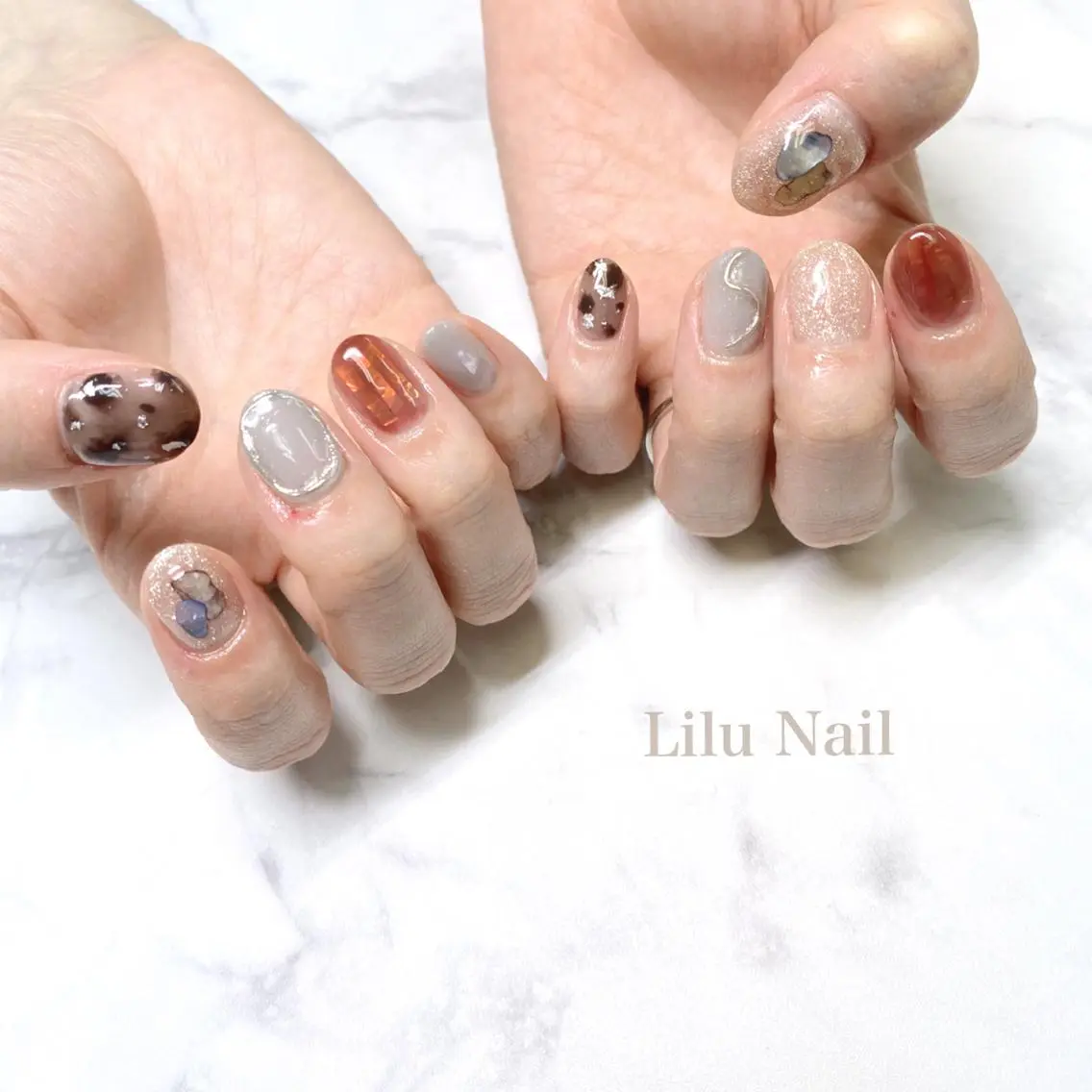 ネイル ニュアンスネイル モチの良さ◉ フィルインネイル♡のネイルデザイン