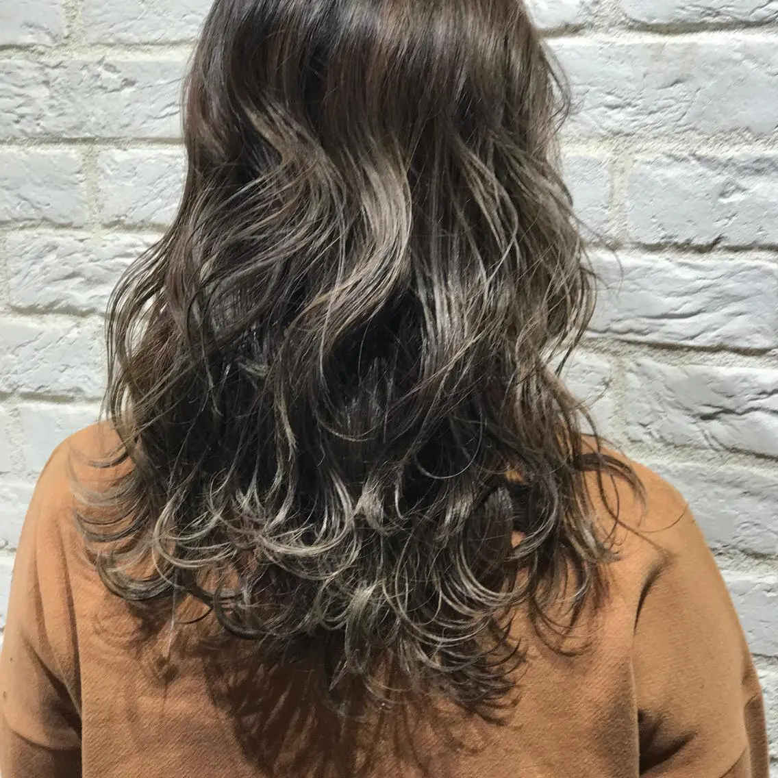 セミロング カラー Neale.♡ ROLA京橋のヘアスタイル