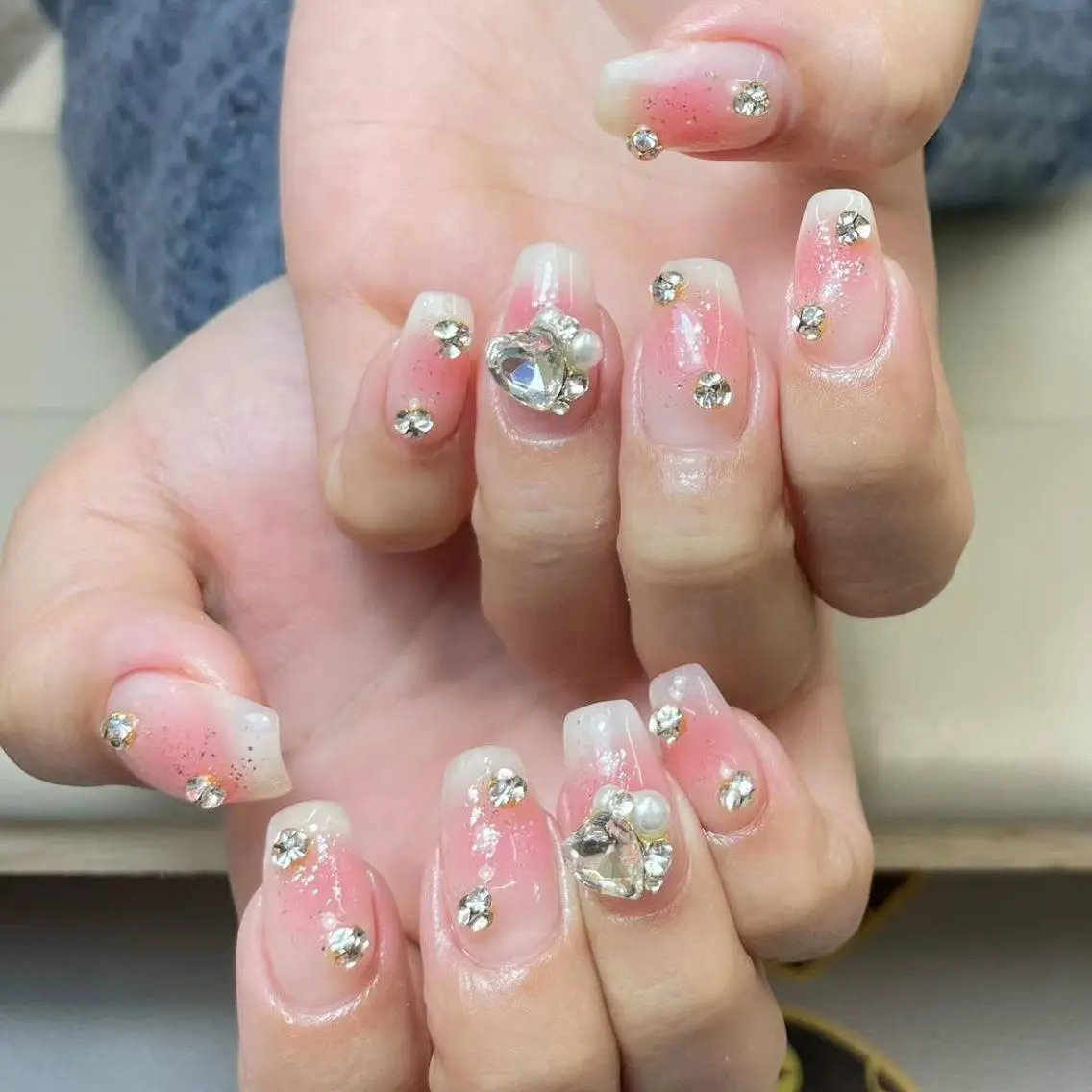 ネイル ハンドネイル lucky シュウのネイルデザイン