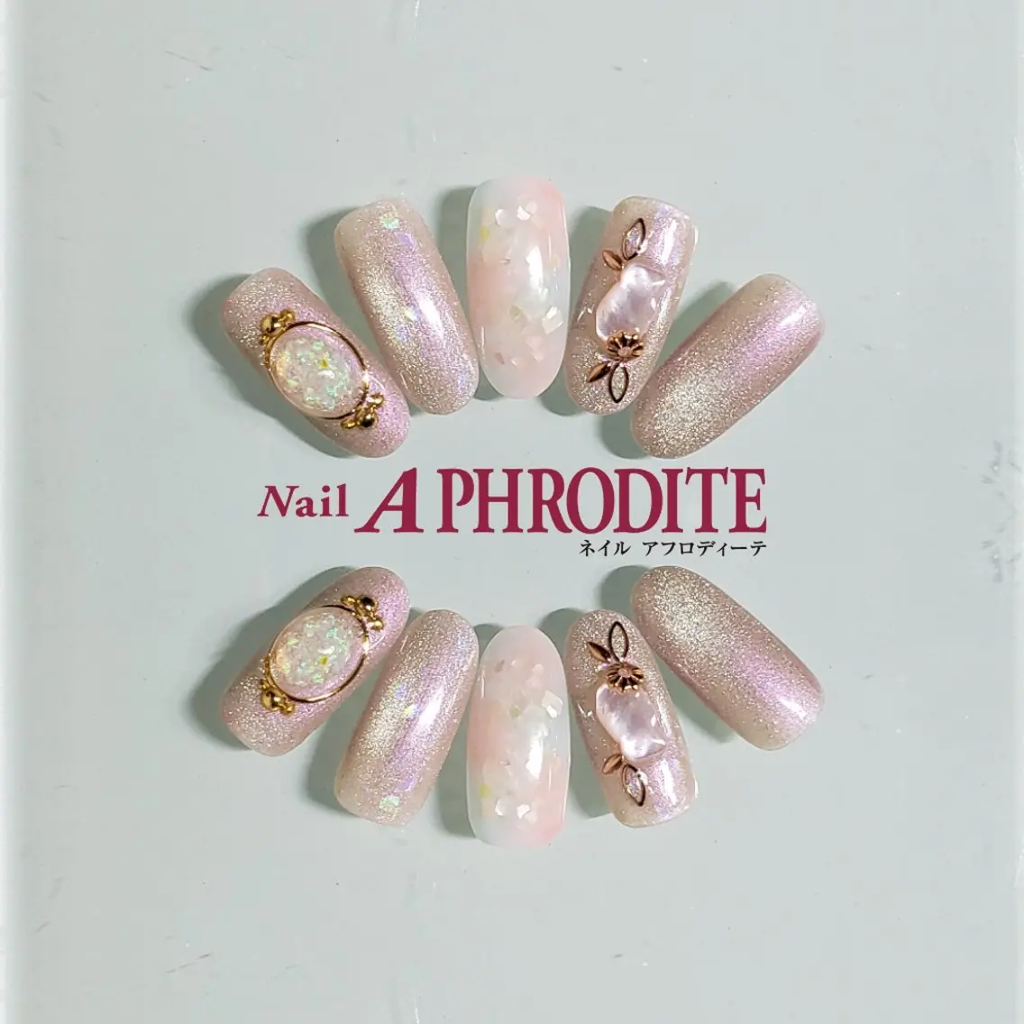 ネイル ジェルネイル ニュアンスネイル スカルプネイル ソフトジェル ネイルチップ ハンドネイル Nail Aphroditeのネイルデザイン