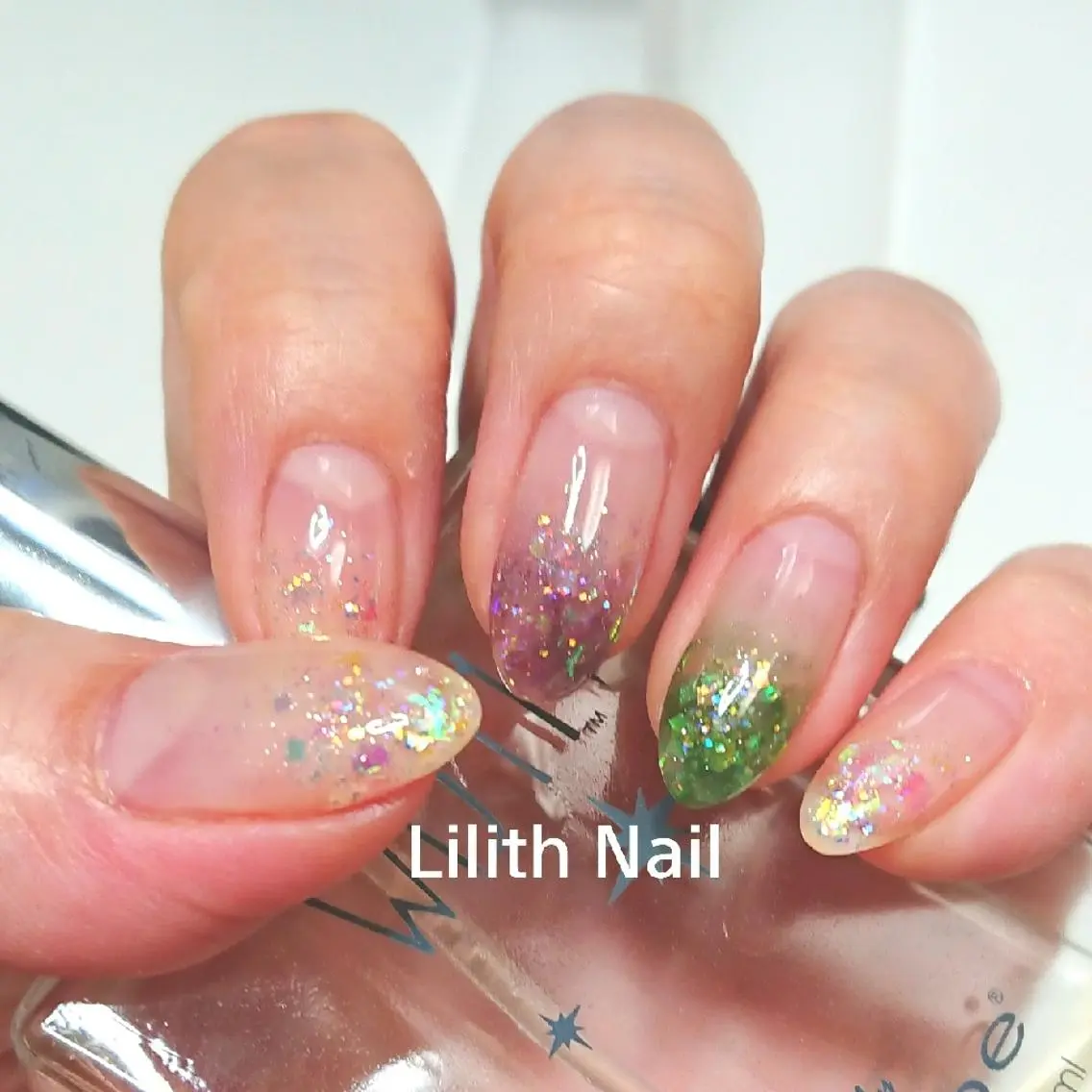ネイル クリアネイル グラデーション ハンドネイル Lilith Nailのネイルデザイン