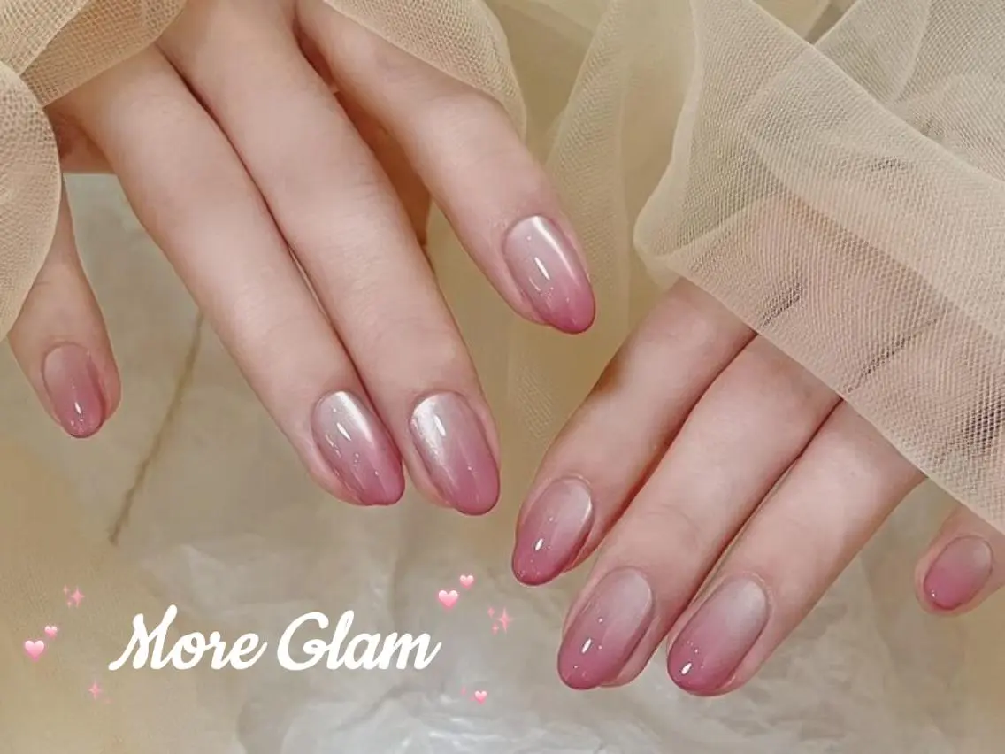 ネイル 長さ出し フットネイル フレンチネイル ジェルネイル ガラスフレンチ MoreGlam Nailsのネイルデザイン