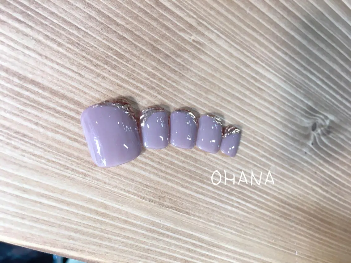 ネイル フットネイル ラメ(グリッター) ラメグラデーション ミラーネイル ニュアンスネイル nailroom OHANA🌴のネイルデザイン