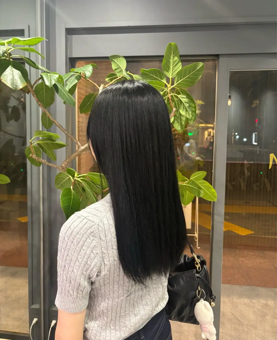 セミロング カラー 黒髪 髪質改善 トリートメント ヘアカラー 名駅/透明感カラー/ 髪質改善/さや🍓のヘアスタイル