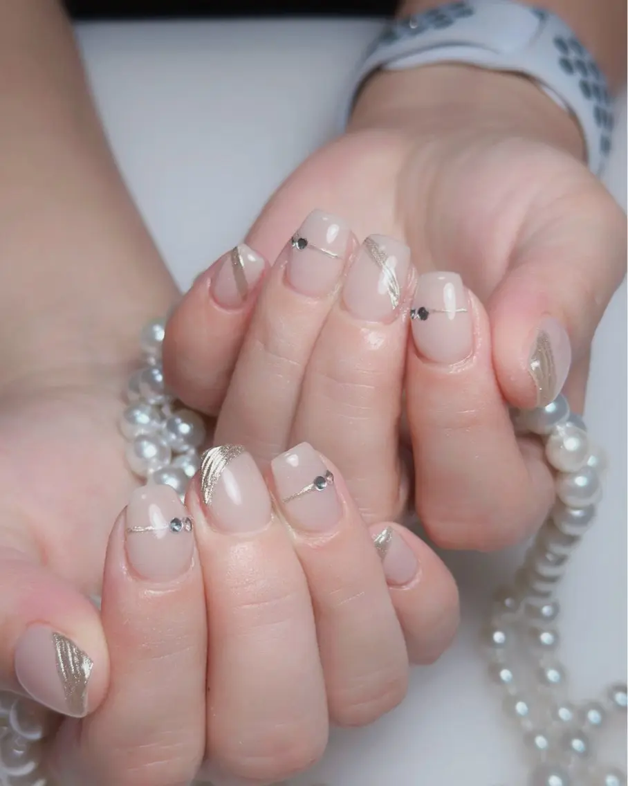 ネイル オーロラネイル 長さ出し フットネイル 韓国ネイル ラメ(グリッター) 👍thumbs up nail👍のネイルデザイン