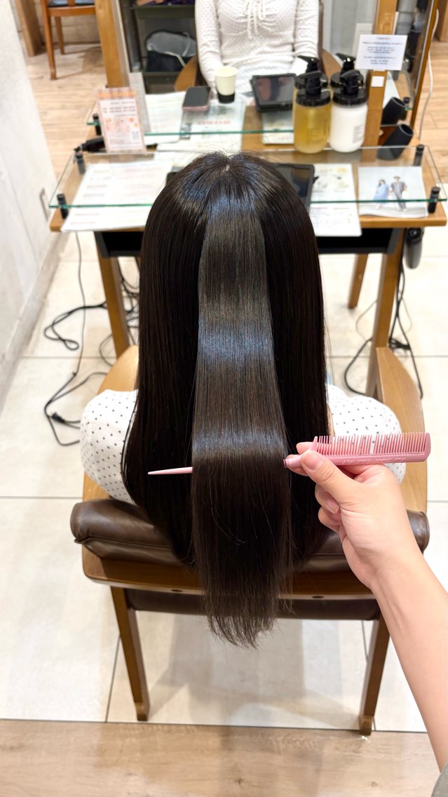 ロング パーマ くせ毛 髪質改善 ロング 縮毛矯正 ストレートパーマ 縮毛矯正 🐈‍⬛𝓷𝓪𝓸 ヘアメ/着付けのその他イメージ