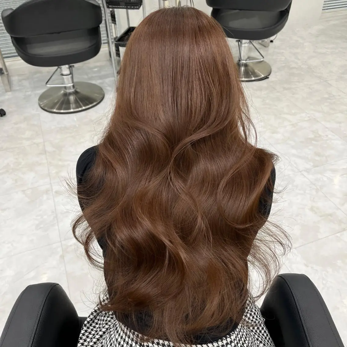 ロング カラー ヘアアレンジ ブリーチ 透明感カラー ブリーチなしカラー 髪質改善 レイヤーカット カット ヘアカラー ヘアセット 🤍韓国ヘア特化 🤍力丸🤍のヘアスタイル