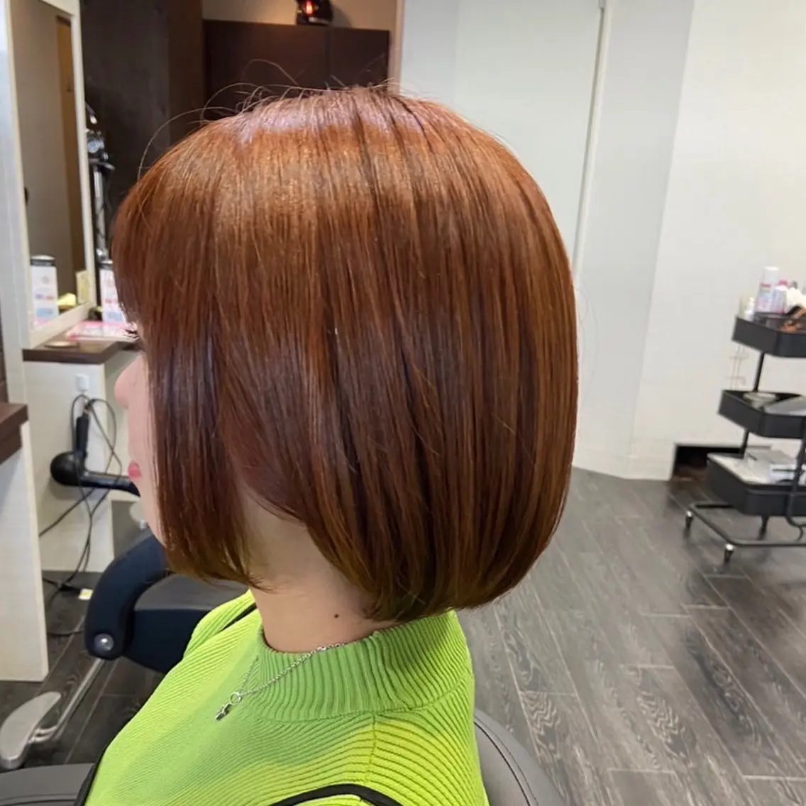 ショート カラー ブラウンカラー オレンジ オレンジブラウン ボブ 安岡美咲✂︎ 艶カラー/髪質改善のヘアスタイル