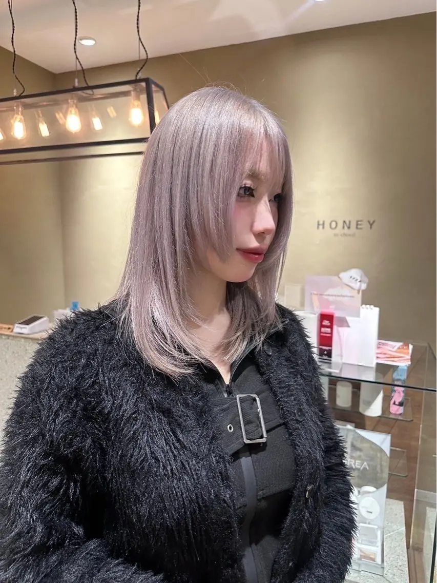 カラー ヘアカラー YUI.⋆𝜗𝜚 /レイヤー/ボブのヘアスタイル