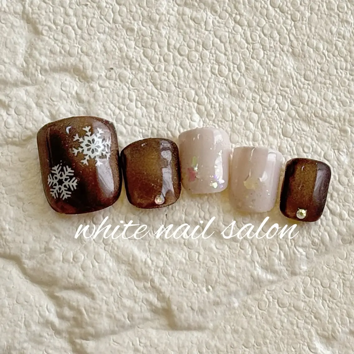 ネイル フットネイル フットネイル white nail salonのネイルデザイン