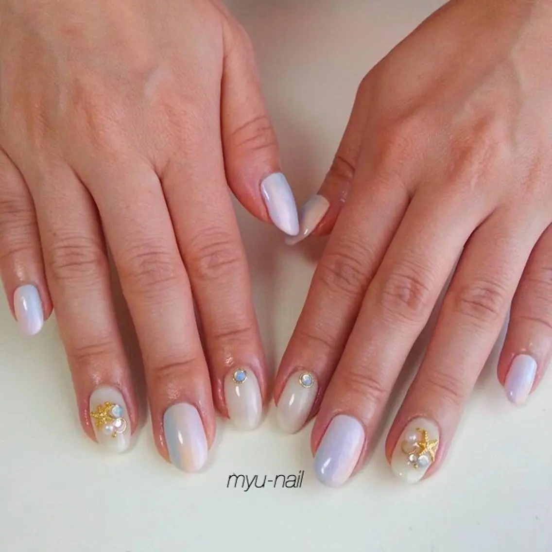 ネイル アートネイル グラデーション ホームサロン myu-nailのネイルデザイン
