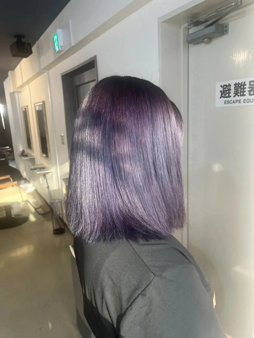 ミディアム カラー ラベンダーカラー 山本なつみ/透明感 /レイヤー/ブリーチのヘアスタイル