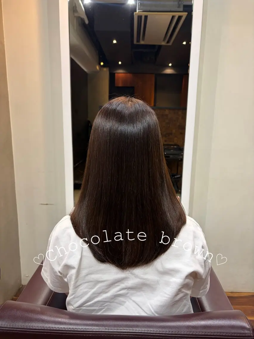 ミディアム カラー 黒髪 ケアカラー ダブルカラー カット ヘアカラー トリートメント 🍒桜井 優華🍒のヘアスタイル