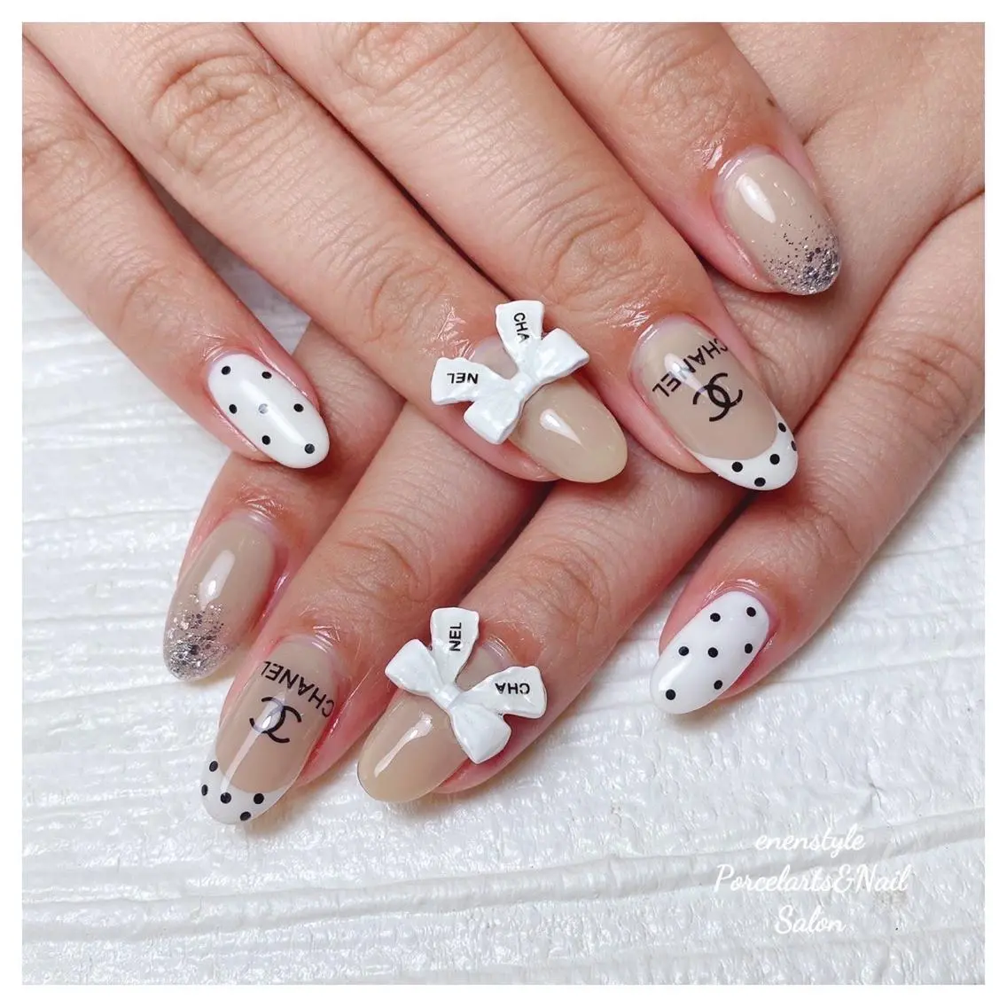 ミディアム ネイル 🐾enen style 🐾のネイルデザイン