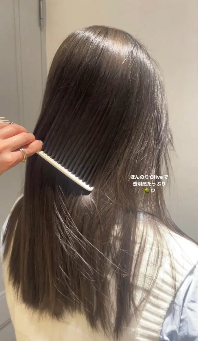 ロング カラー miyu /色素薄め Oliveのヘアスタイル