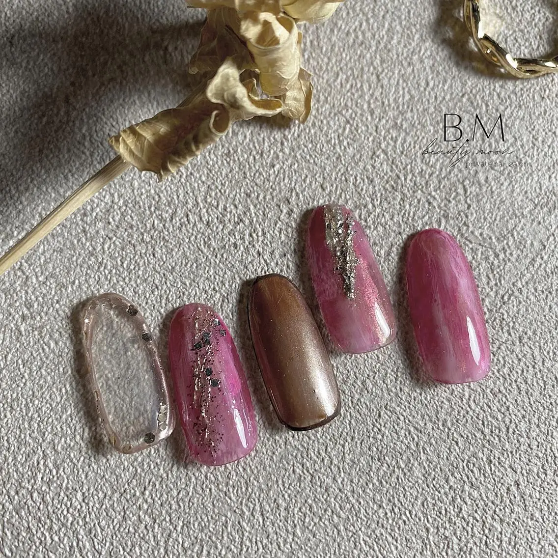 ネイル ボルドー クリアネイル ニュアンスネイル ハンドネイル beauty ☪︎moonのネイルデザイン